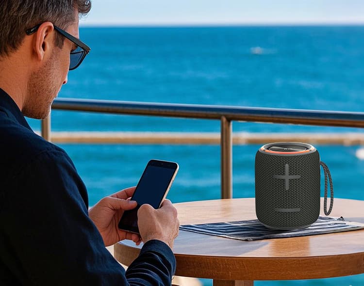 TAZATA FUN 100 IPX7 waterproof Bluetooth wireless speaker - product image 3